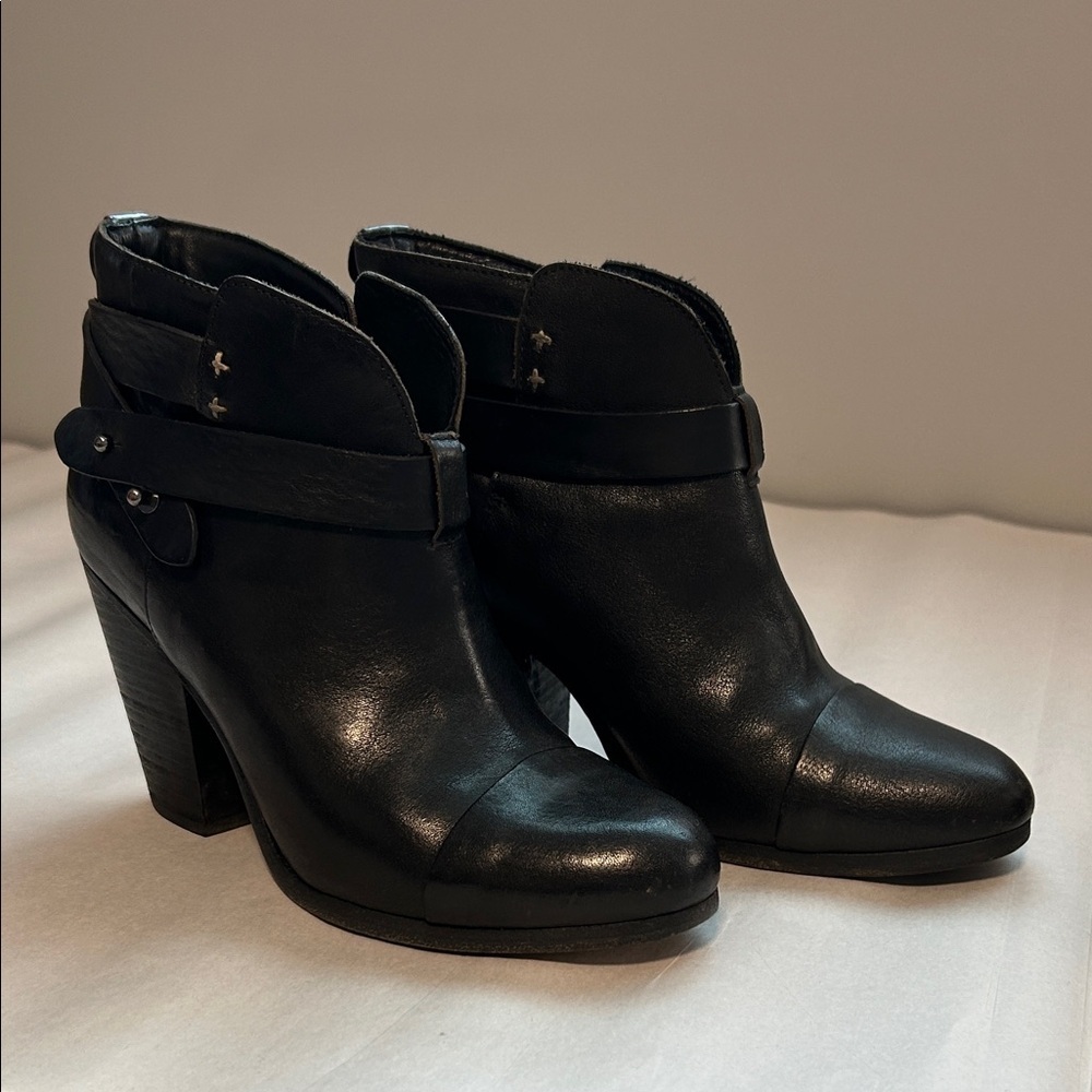 Rag & Bone Black Leather Minimalist Heeled Bikercore Booties